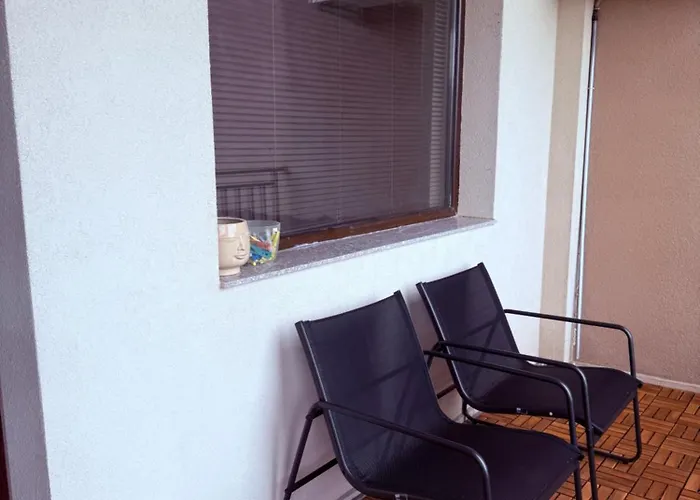 With Sea View Apartman *